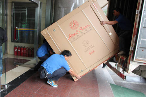 察雅钢琴贵重工艺品无忧运